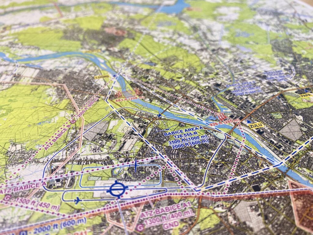Mapa - niezbędna do lotów precyzyjnych